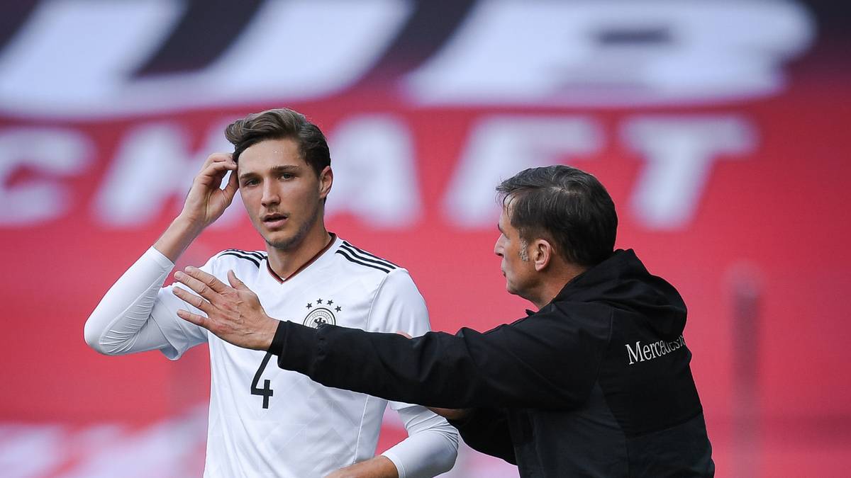 NIKLAS STARK (Nr. 5, Hertha BSC) - 14/2