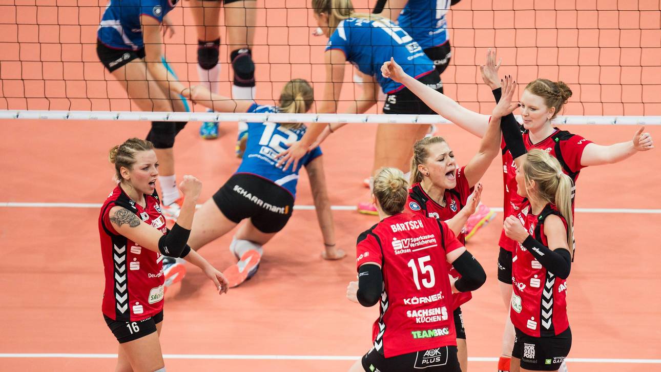 Dresden als Spitzenreiter in Playoffs