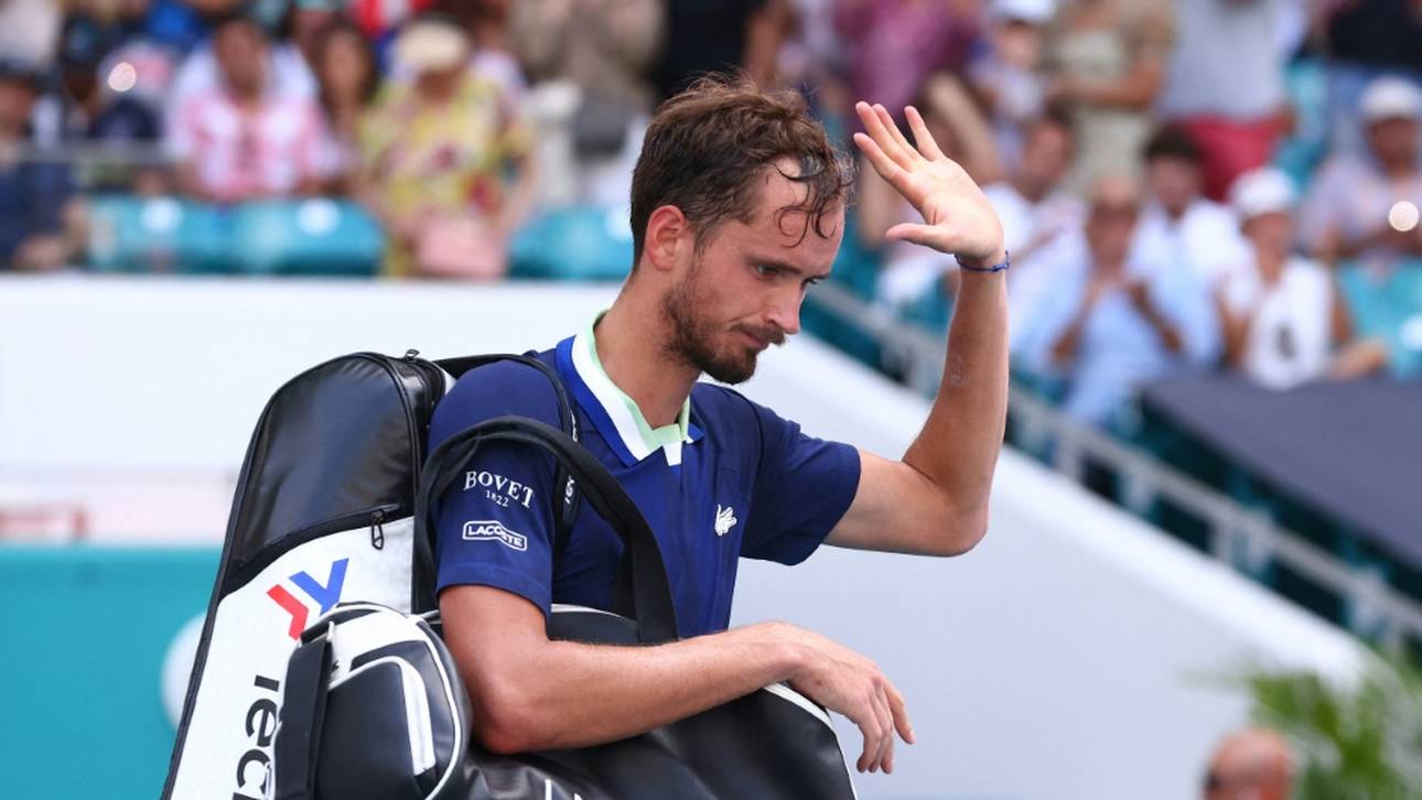 Medvedev verpasst Sprung auf eins