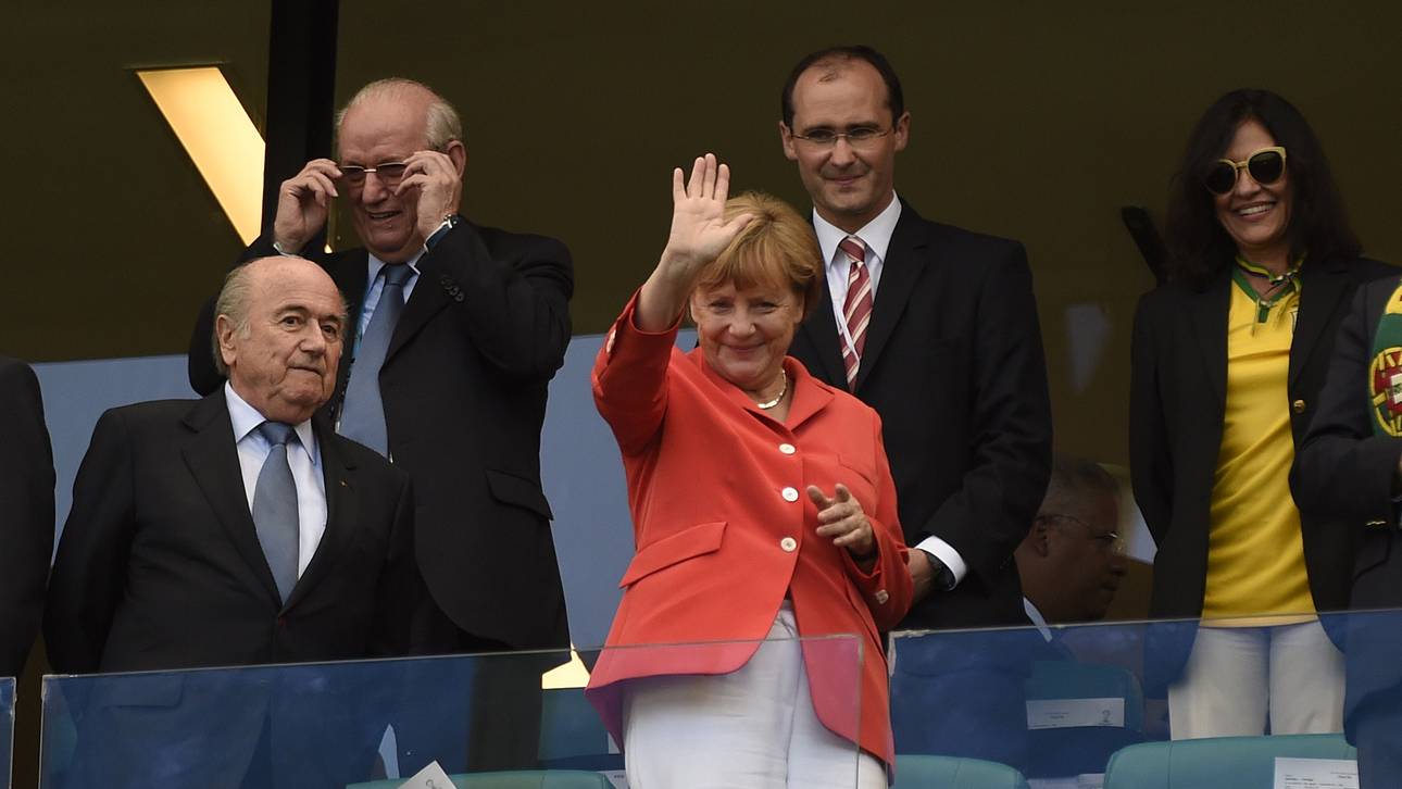 Blatter-Aus für Merkel „wichtig“