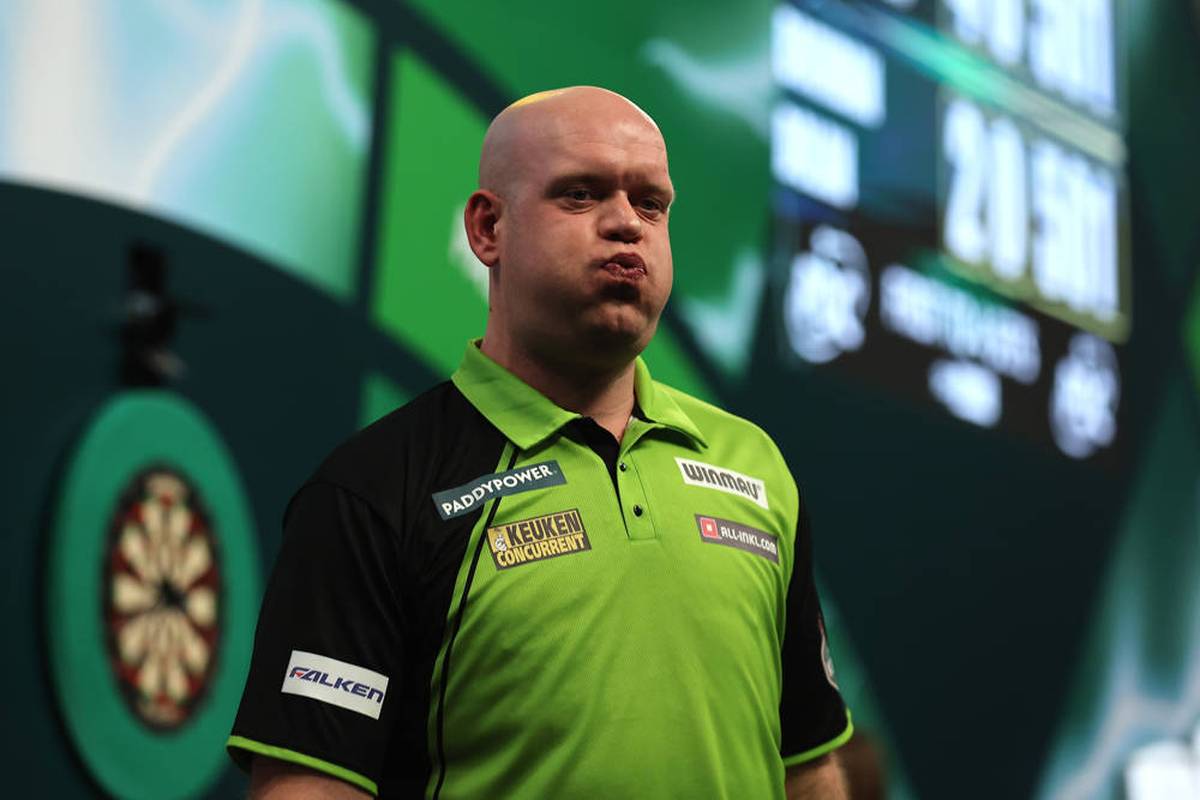 Van Gerwen mit Spitze gegen Wright