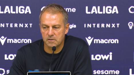 Mit einem Traumsolo und dem Treffer zum 4:2 machte Barças Karim Adeyemi gegen Levante den Deckel drauf. Trainer Hansi Flick empfiehlt dem Neuzugang, den Schwung mitzunehmen und weiter Gas zu geben.