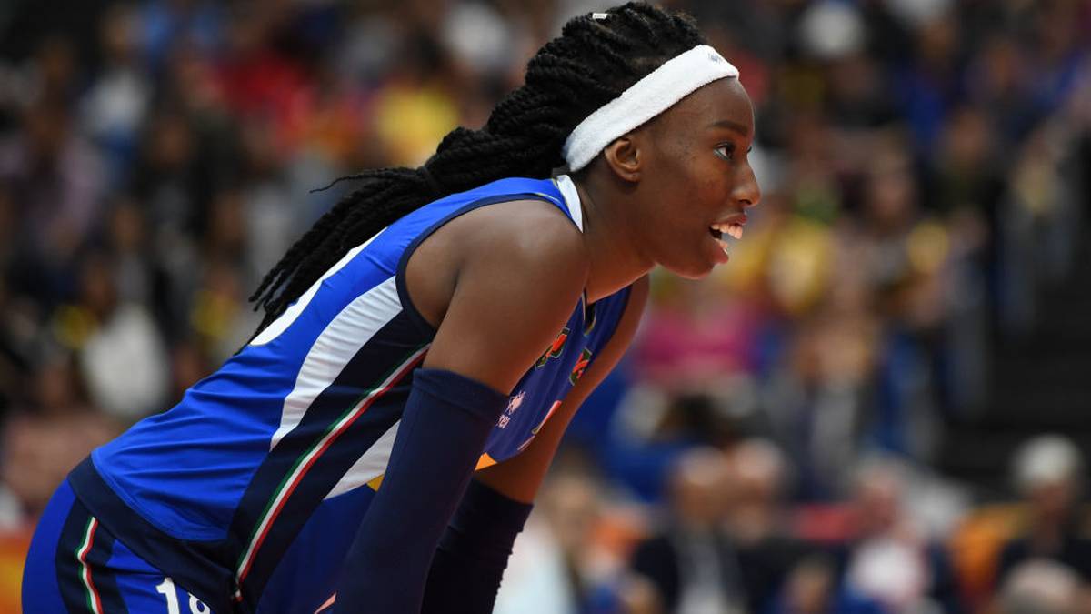 Berscheidt: "Mit Paola Egonu haben sie eine überragende Diagonalangreiferin. Das ist die Überspielerin in der Welt auf dieser Position. Die Italienerinnen sind einfach im Flow in diesem Turnier"