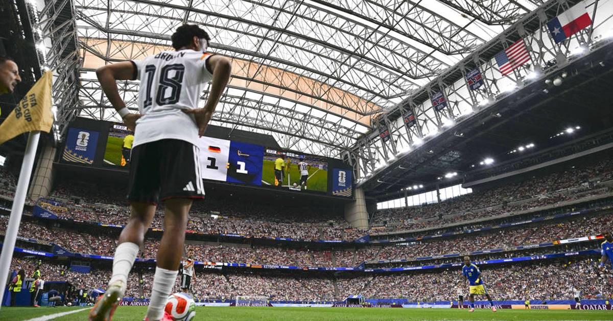Individual player ratings for the World Cup opener: Three top marks for ...