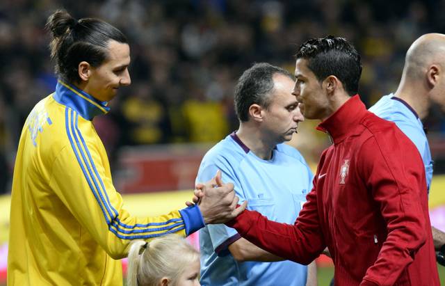 Zlatan Ibrahimovic Vs Cristiano Ronaldo Die Superstars Im Vergleich Sport1 Bildergalerie