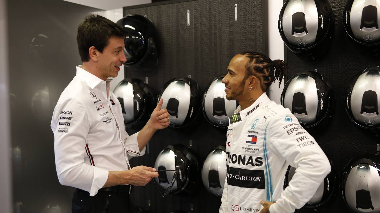 Bereitet Wolff Mercedes-Abschied vor?