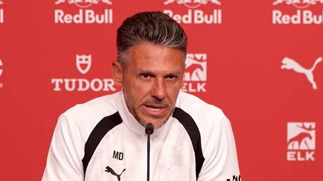 RB-Trainer Martín Demichelis erklärt die großen Stärken von Neuzugang Christopher Nkunku und erläutert, auf welcher Position er zukünftig mit ihm plant.