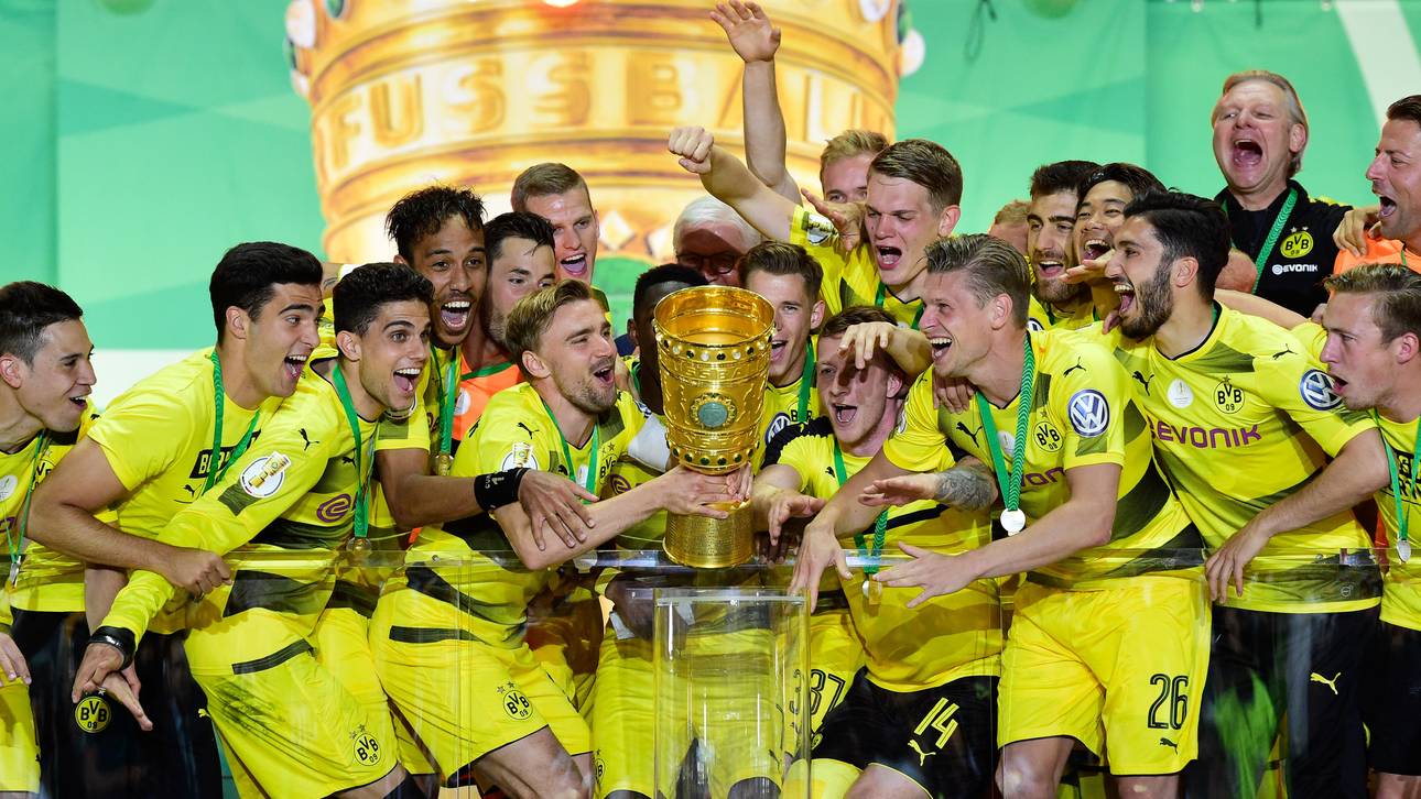 Dortmund feiert vierten Pokalsieg