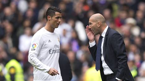 Cristiano Ronaldo und Zinedine Zidane von Real Madrid