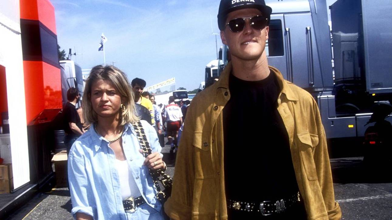 Michael Schumacher 1994 mit seiner Frau Corinna in Imola