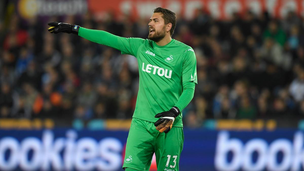 Er kann nur nach Süden zeigen, weil auf der Karte von Kristoffer Nordfeldt