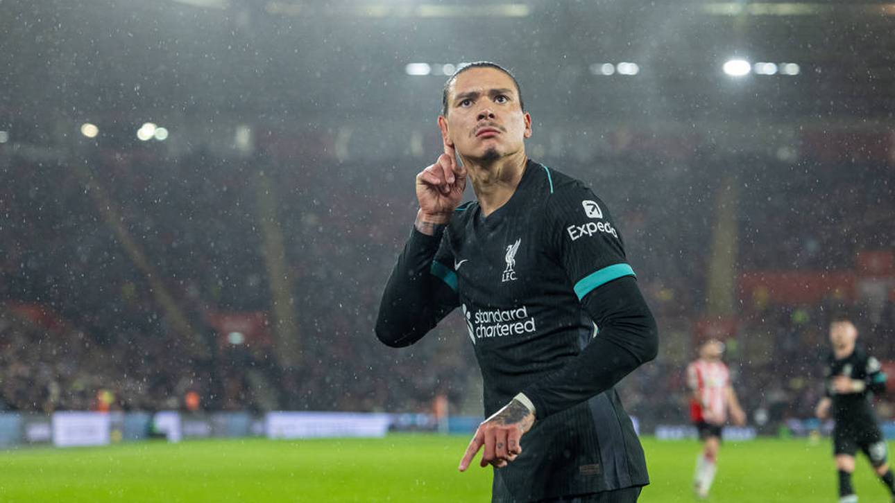 Darwin Núnez traf im League Cup