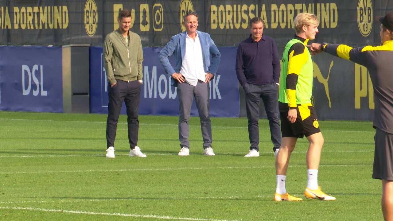 Newsflash: Hans-Joachim Watzke und Michael Zorc sauer auf Referee Marco Fritz