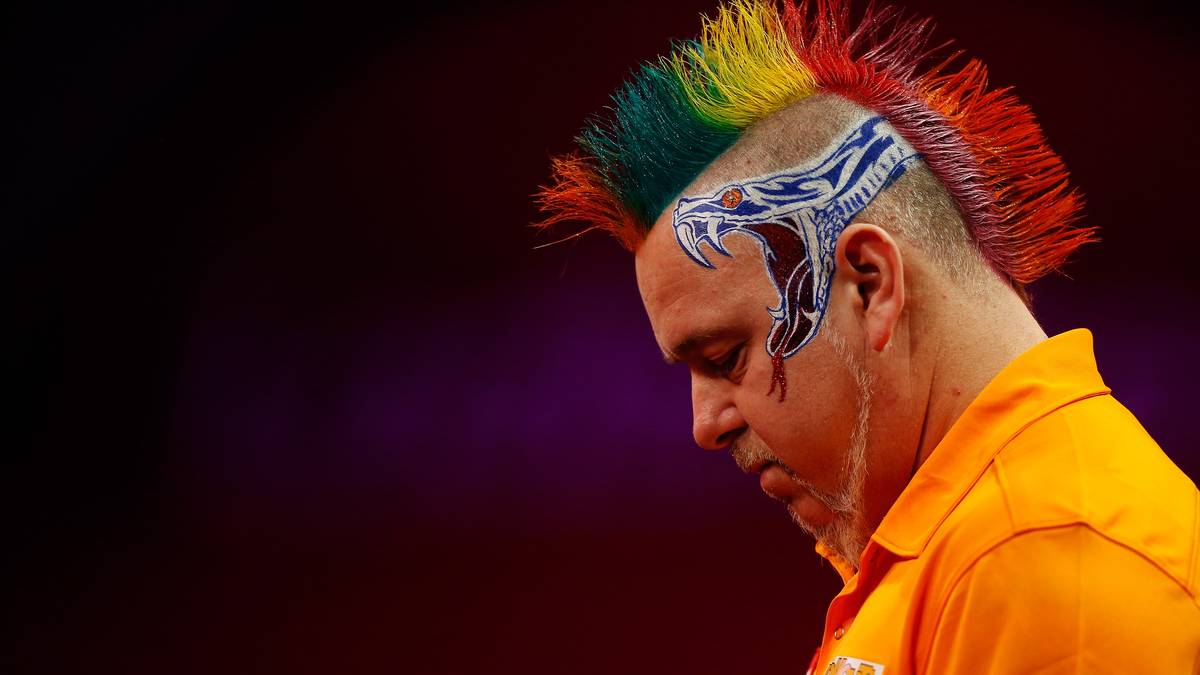 Und wieder einmal der Schlangenkopf auf der linken Seite