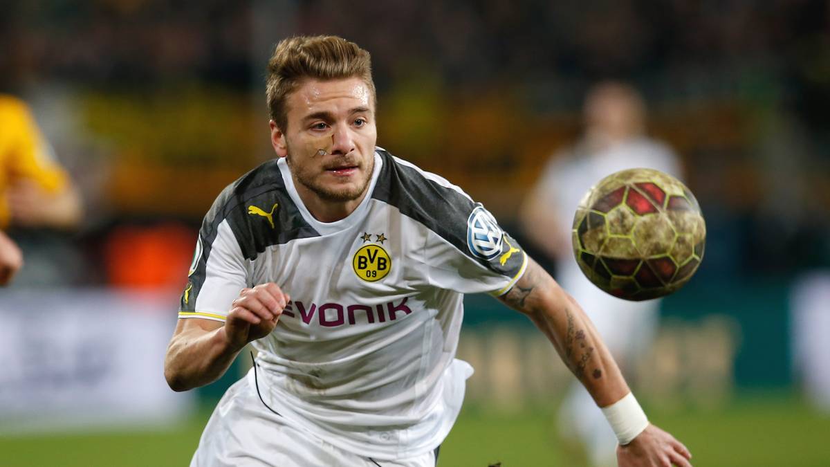 CIRO IMMOBILE: Nachdem Immobile beim FC Turin alles in Grund in Boden schoss, sicherte sich Dortmund 2014 die Dienste des italienischen Stürmers. In der Bundesliga angekommen, ging seine Torgefährlichkeit flöten - und Immobile verließ den BVB bereits ein Jahr später