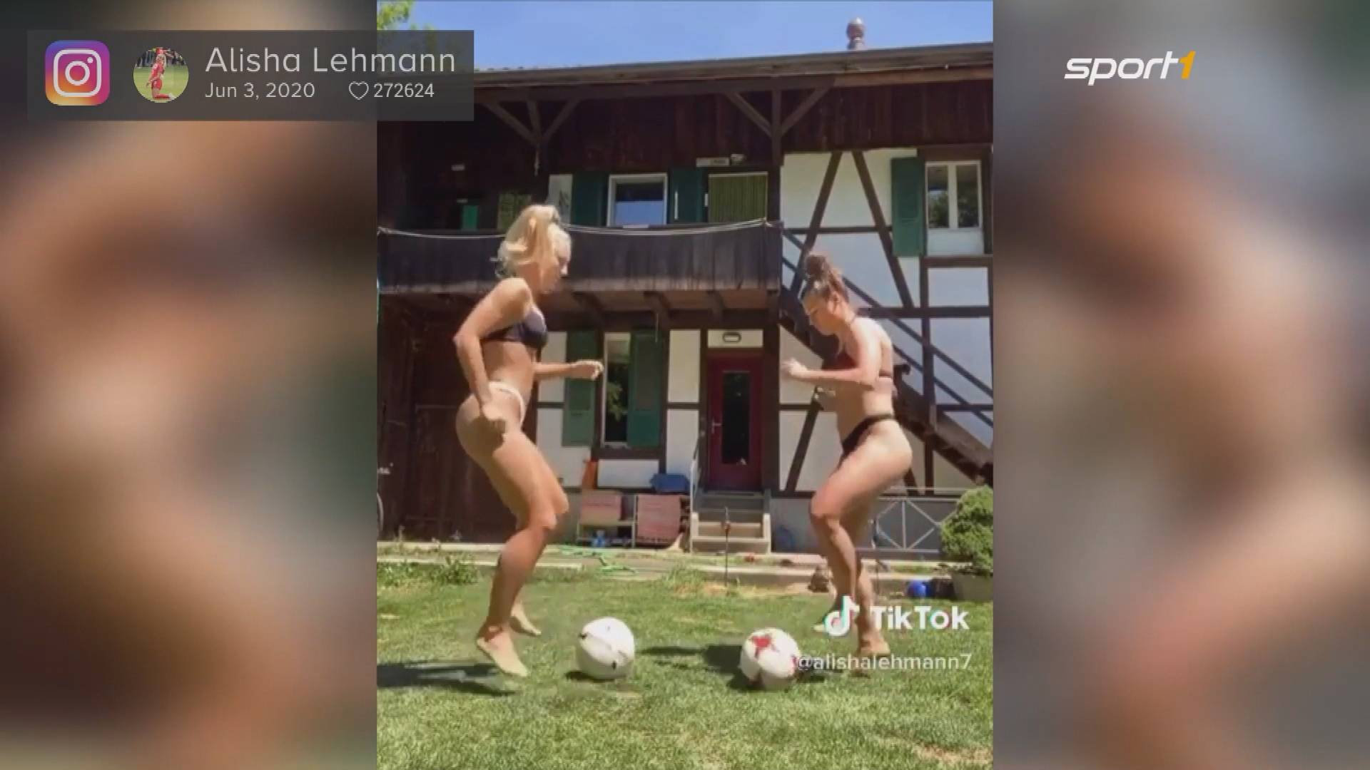 Fussballballett Im Bikini Nationalspielerinnen Sorgen Fur Hingucker