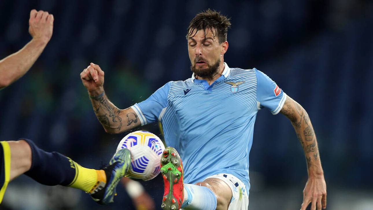 Francesco Acerbi spielt mittlerweile für Lazio Rom