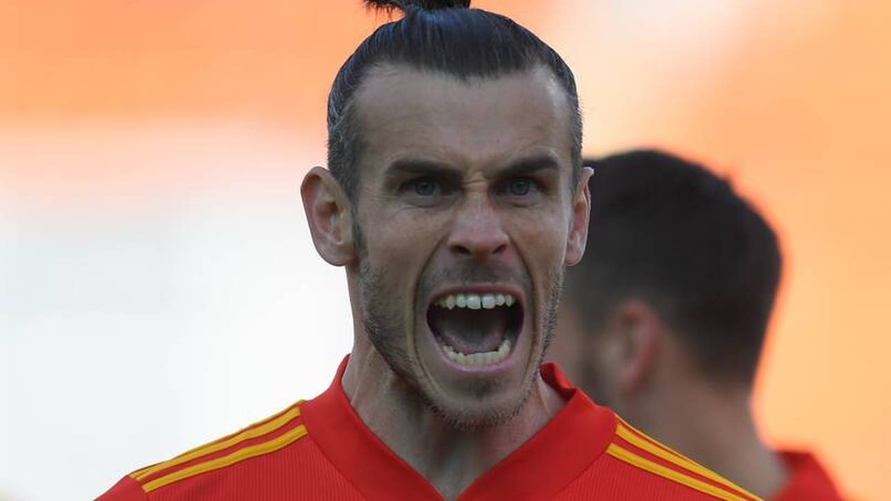 Spott nach Bales Blitzheilung