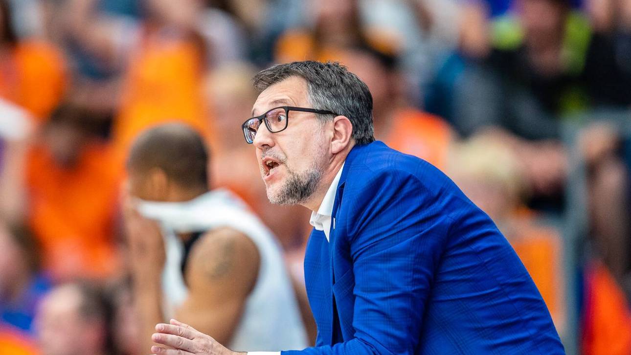 MBC verlängert mit Trainer Poropat