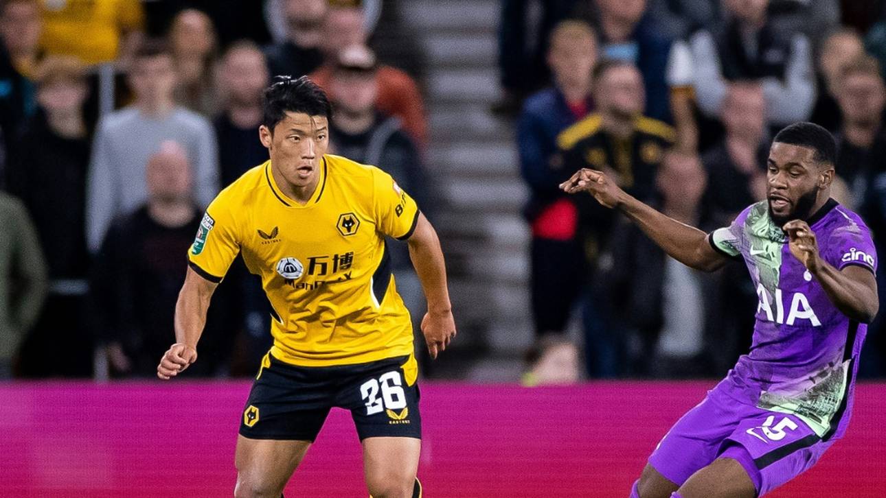 Wolverhampton verpflichtet RB-Profi Hwang fest