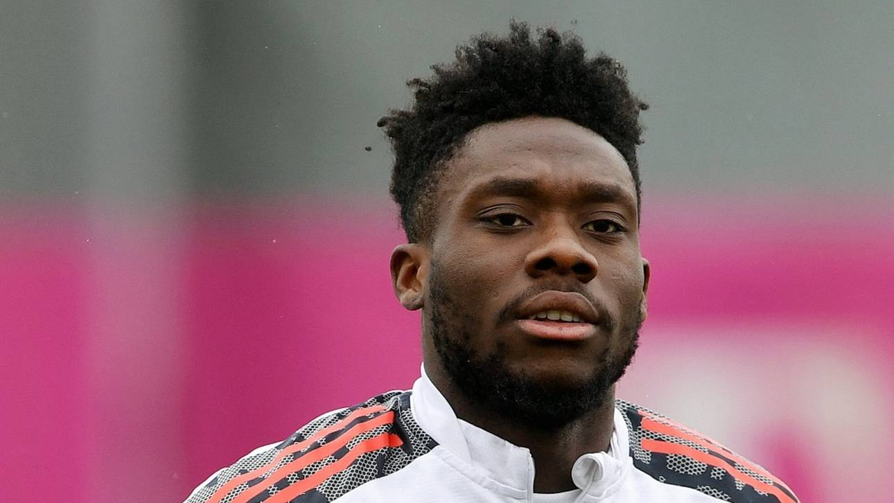 FC Bayern: Davies feiert nach vier Monaten Comeback