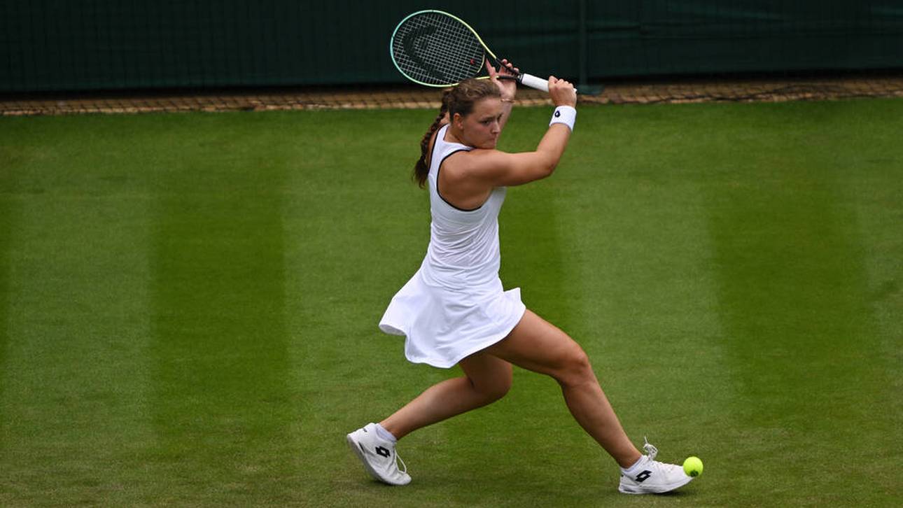 Jule Niemeier liegt der Rasen in Wimbledon 