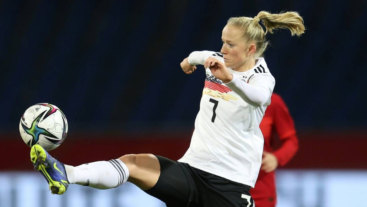 DFB-Star erklärt nervösen Trikot-Check