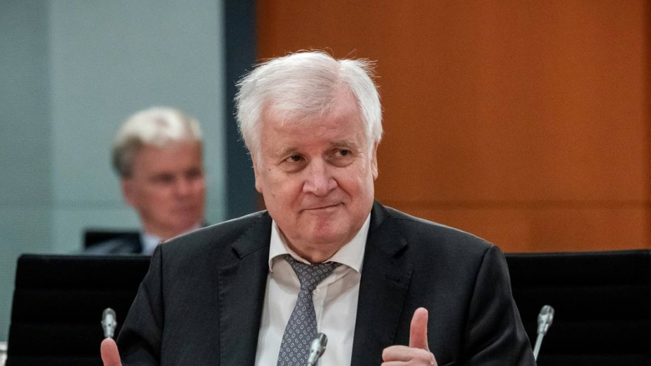 Seehofer gratuliert Bach und sagt „tatkräftige Unterstützung“ zu