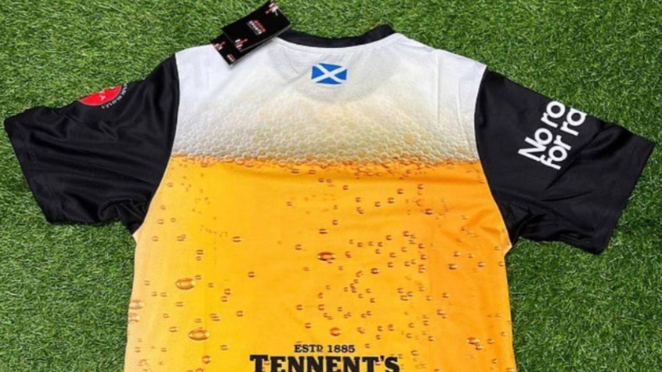 Skurriles Bier-Trikot begeistert Fans