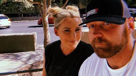 Jon Moxley und Renée Paquette sind seit 2017 Mann und Frau