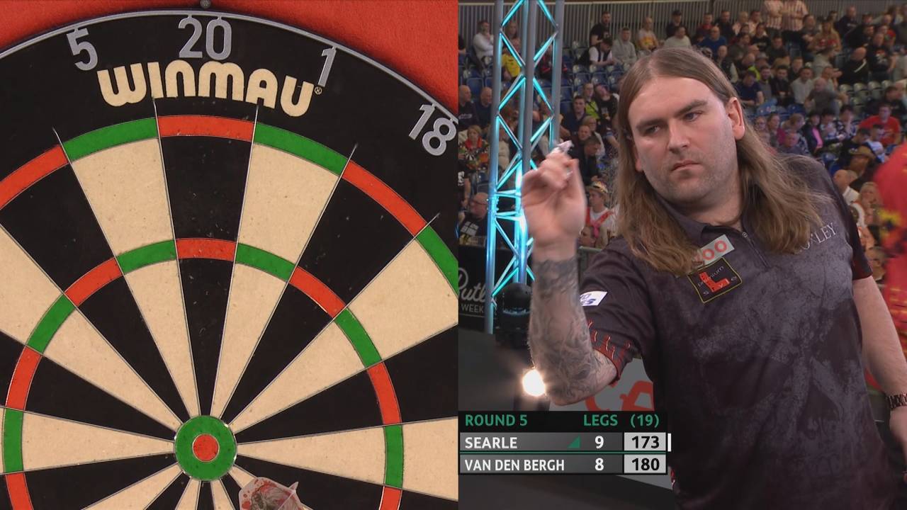 Darts UK Open: Ryan Searle besiegt Dimitri van den Bergh mit 10:8