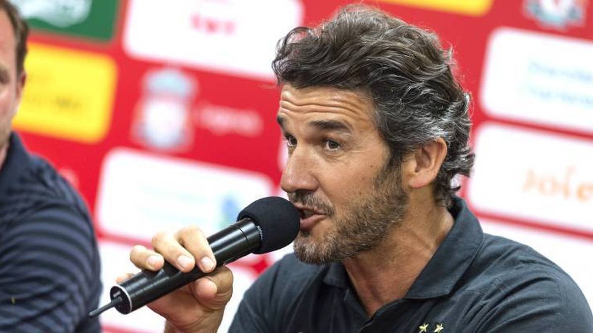 Riedle arbeitet nach der aktiven Karriere als Sportchef, unter anderem bei Grashopper Zürich. Findet zudem Erfolg als Geschäftsmann. Er betreibt ein Hotel im Allgäu, leitet ein Fußball-Camp sowie eine Sport- und Eventagentur. 