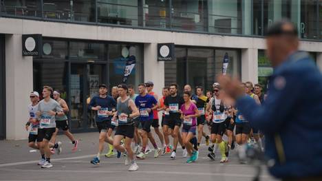 Highlight Zusammenfassung vom Münster Marathon im Jahr 2025.