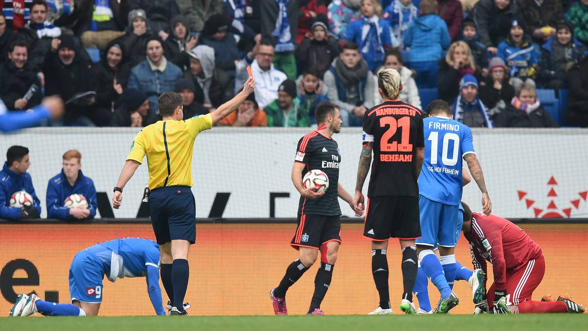 Rote Karte für Drobny, Elftmeter für Hoffenheim. Diesen verwandelt Polanski zur Führung