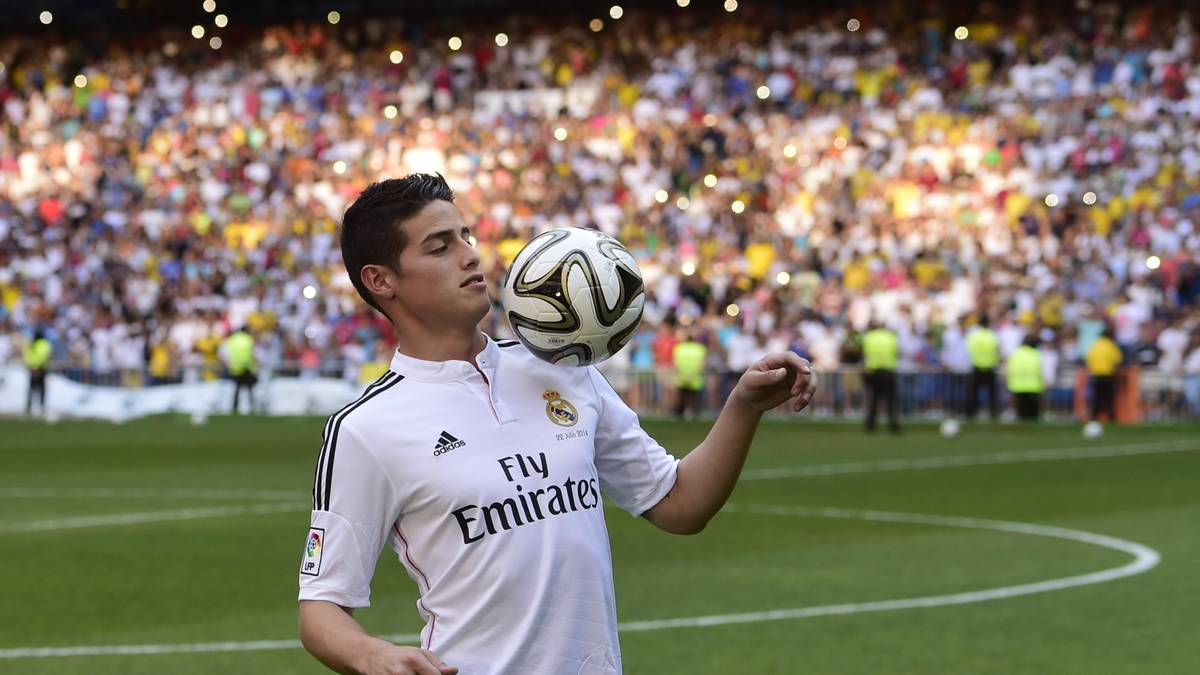 Nach der WM dann der Rekord-Transfer: Für 80 Millionen Euro schließt sich Rodriguez den Königlichen aus Madrid an. Seine beste Zeit hat er unter Trainer Carlo Ancelotti. Zahlreiche Titel folgen