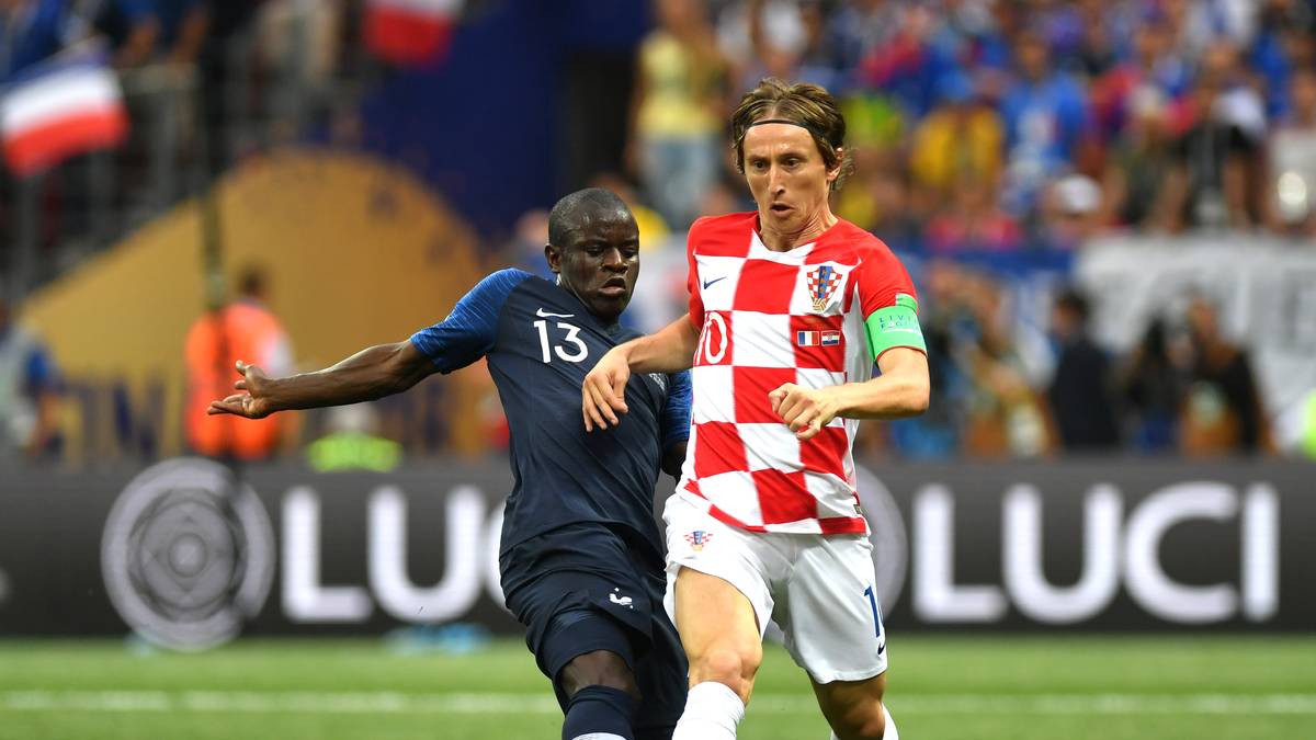 LUKA MODRIC: Machte mit zwei Fouls nach drei Minuten deutlich, wie sehr er brennt. Wie immer stark am Ball und umsichtig im Passspiel, aber dieses Mal zu wenig offensive Akzente. 0 Torschüsse am Ende. Beim 4:1 zu behäbig gegen Pogba, als er sich wegdrehte, statt einen Schritt auf den Torschützen zu zumachen. SPORT1-Note: 4