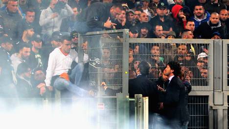 Pyrotechnik im Stadion beim Coppa Italia