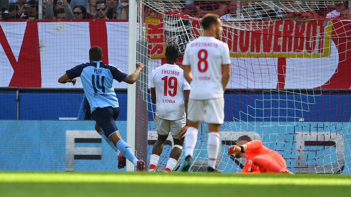 Das letzte Aufeinandertreffen gewann das Team von Trainer Marco Rose. Am 4. Spieltag siegen die Gladbacher mit 1:0 durch einen Pléa-Treffer. Der Franzose wird damit zum neuesten Derby-Helden am Rhein