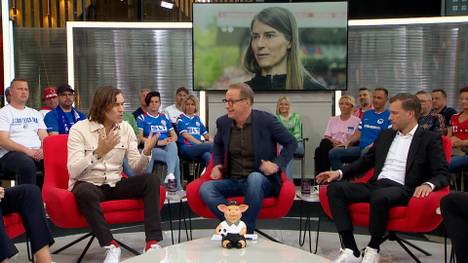 Unions Marie-Louise Eta ist die erste Cheftrainerin in der Männer-Bundesliga. Mounir Zitouni findet es wichtig, dass eine Diskussion darüber geführt wird, um aufzuzeigen, dass es noch viel Nachholbedarf gibt.