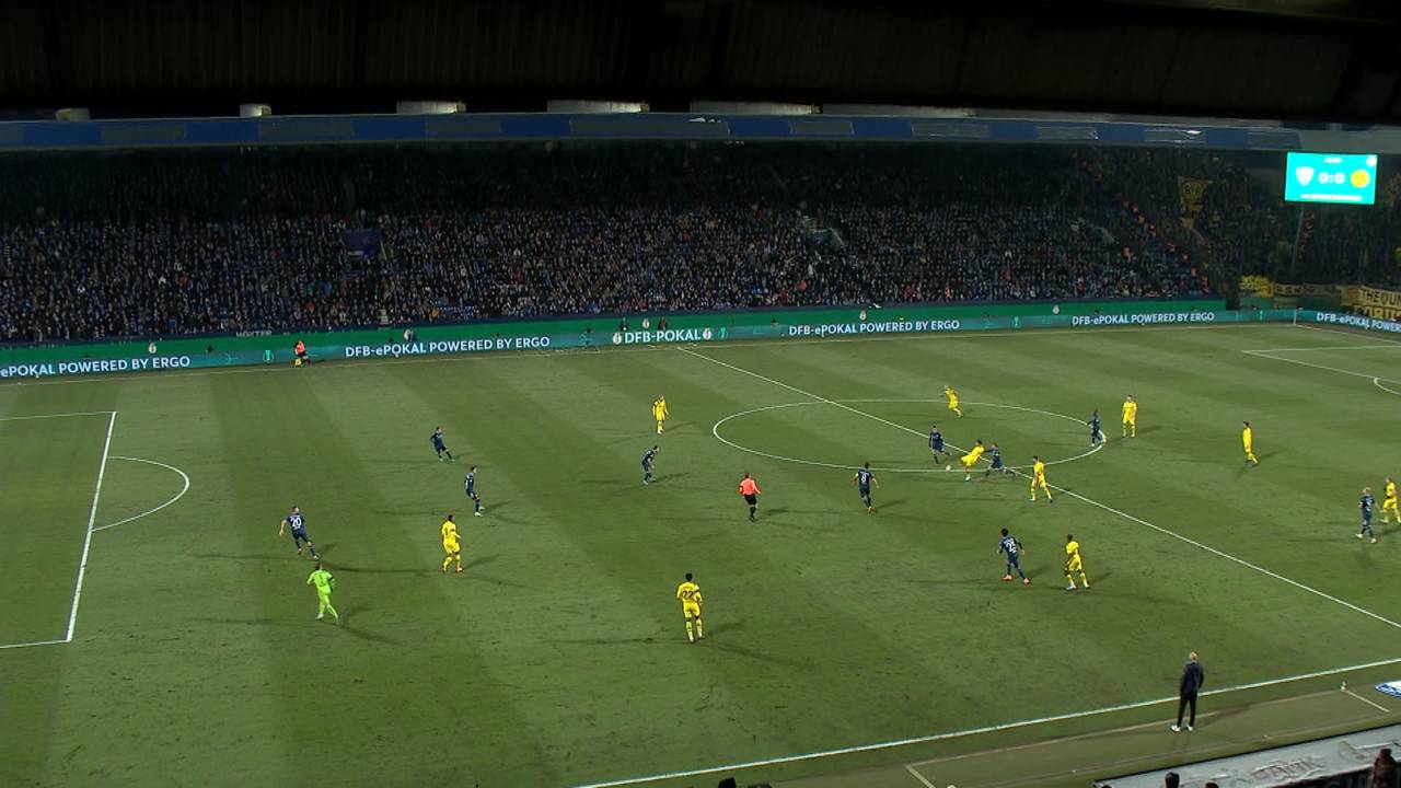 VAR-Wirbel überlagert BVB-Sieg