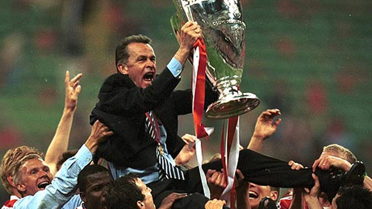 Das krönende Ende der Saison: Der deutsche Rekordmeister sichert sich den Titel. Im Finale in Mailand wird Valencia nach Elfmeterschießen bezwungen