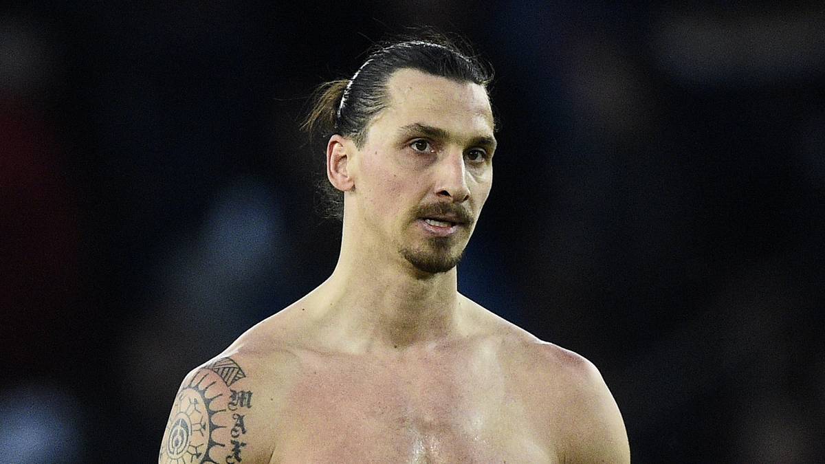 SIXPACKS: Bei diesem Körper ist wirklich kein Gramm Fett zu erkennen. Dieser Anblick lässt die Frauenherzen höher schlagen - nicht nur in Paris