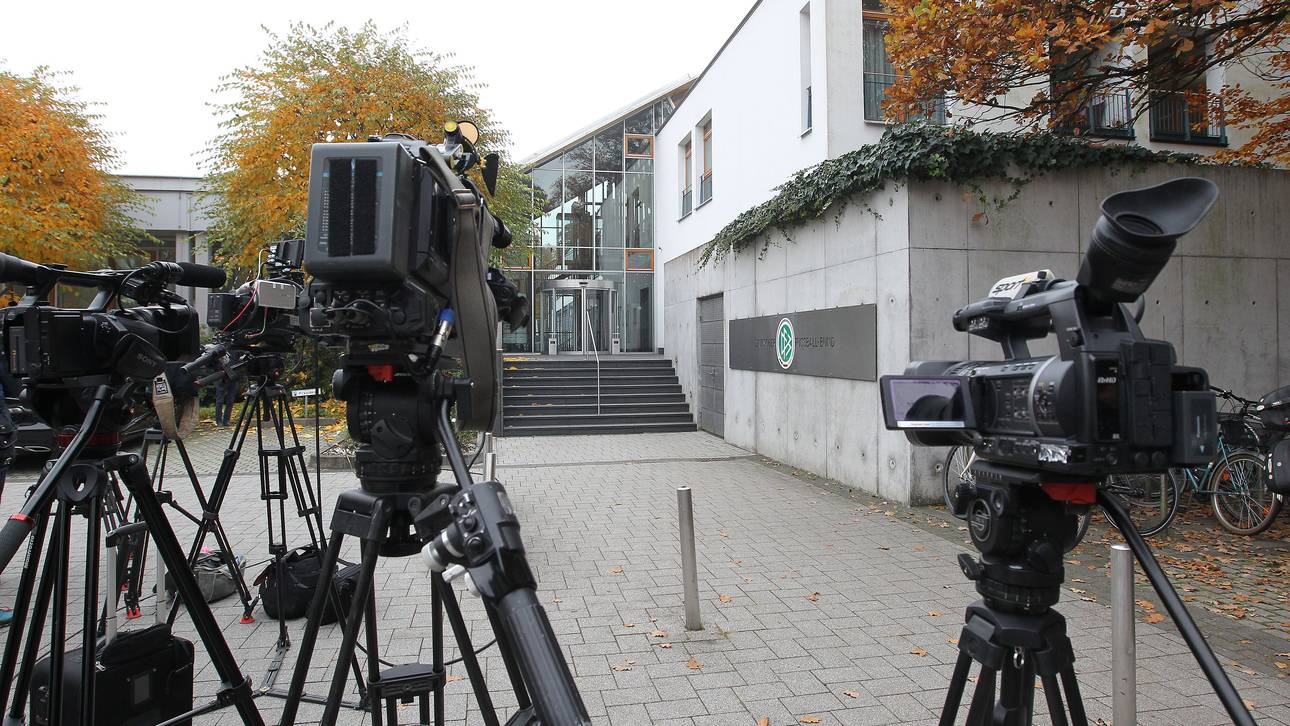 Erpressungs-Mail in WM-Affäre