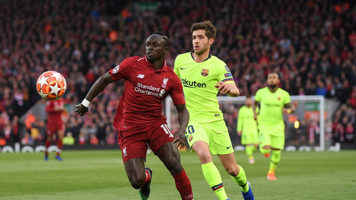 SADIO MANÉ: Blieb als einziger aus dem gefürchteten Dreiecks-Sturm mit Mohamed Salah und Roberto Firmino übrig. Hatte es gegen Sergi Roberto lange schwer, war jedoch am ersten und dritten Tor beteiligt. Arbeitete auch extrem nach hinten mit. SPORT1-Note: 2