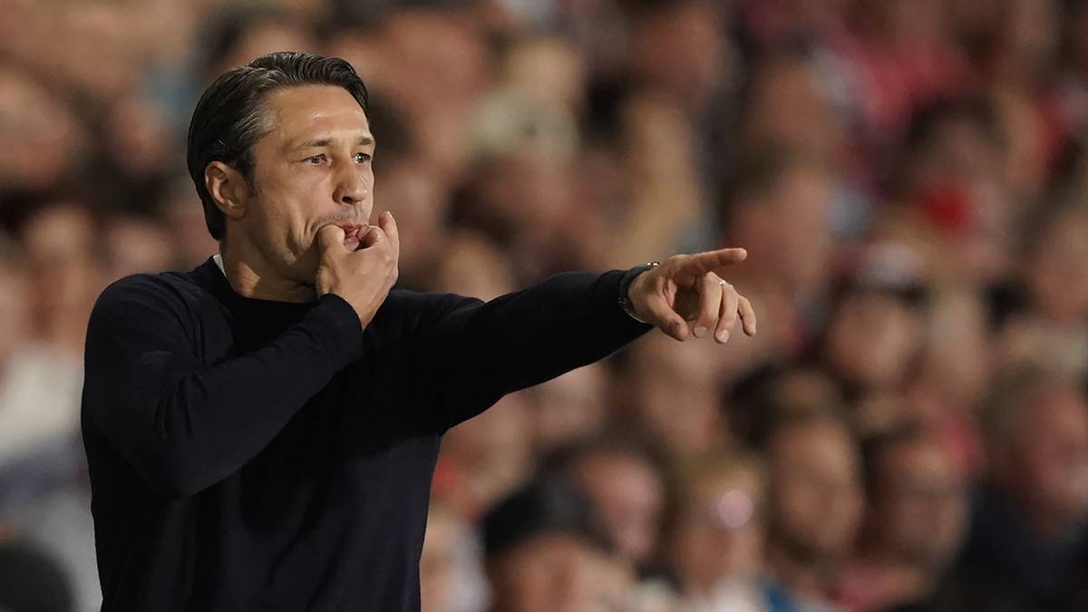 Platz 2 - FC BAYERN MÜNCHEN: Beim Double-Sieger war in der Sommerpause mal wieder einiges los - jedoch eher abseits des Spielfeldes. Vor allem die Bemühungen für einen Offensivspieler auf dem Transfermarkt verursachten großen Wirbel. Trainer Niko Kovac und sein Team ließen sich davon nicht beirren und spielten eine mehr als solide Vorbereitung mit guten Ansätzen in der Offensive und in der Abwehr und Siegen gegen Real Madrid und den AC Mailand