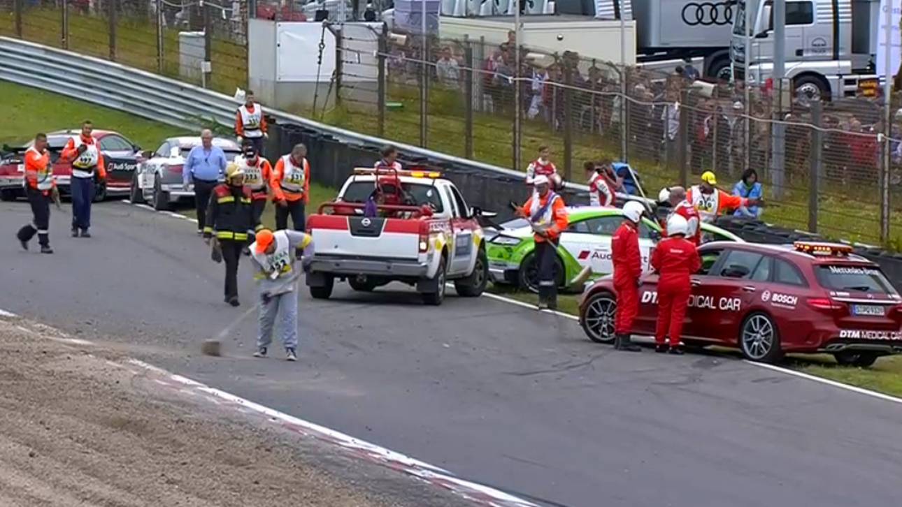 Massencrash bei Nielsen-Sieg