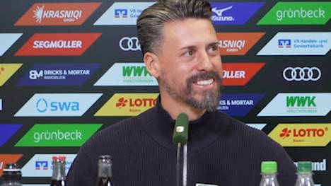 Sandro Wagner spricht auf SPORT1-Nachfrage über damalige Gespräche mit dem HSV. Die Hamburger befanden sich mit Wagner vor einigen Jahren in Gesprächen über ein mögliches Engagement als U19-Trainer.