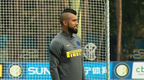 Arturo Vidal von Inter Mailand hat sich bei der Chilenischen Nationalmannschaft mit Corona infiziert.