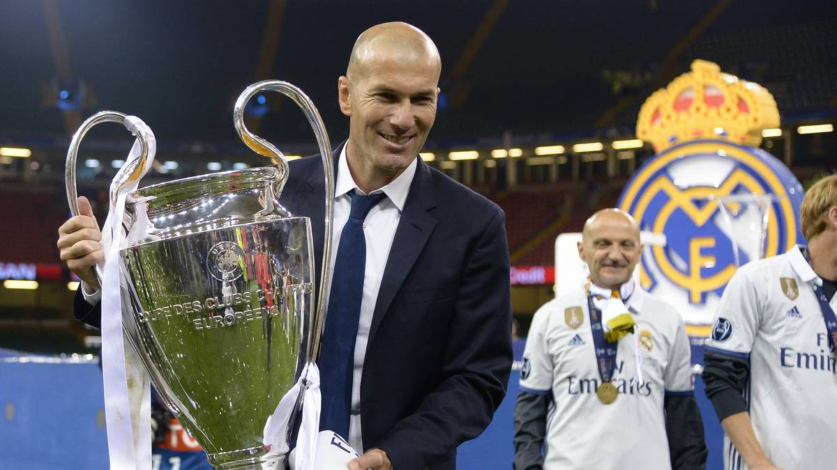 In Spanien liegt Real-Madrid-Coach ZINEDINE ZIDANE (45) auf dem dritten Platz der Rangliste der jüngsten Trainer. Trotz seiner erst 45 Jahre hat der Franzose als Trainer schon zweimal die Champions League und einmal die spanische Meisterschaft gewonnen
