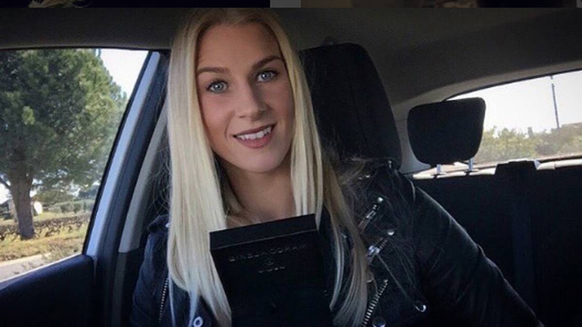 Schough muss bei den Schwedinnen unter anderem mit Sofia Jakobsson um einen Platz kämpfen. Die gefährliche Flügelspielerin zählt zu den wichtigsten Spielerinnen in Schwedens Auswahl